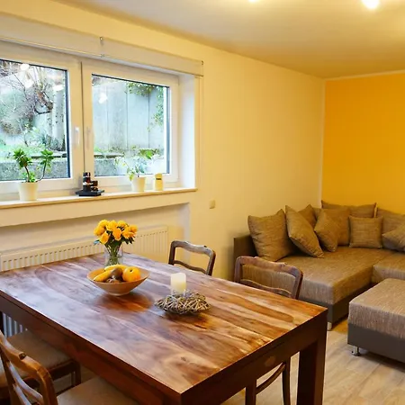 Daire Am Eifelsteig, Golbach