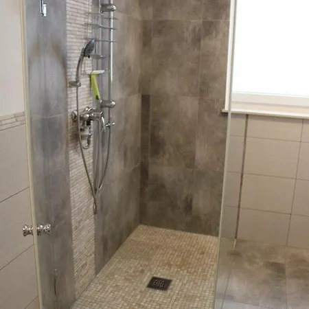 Am Eifelsteig, Golbach * Kall